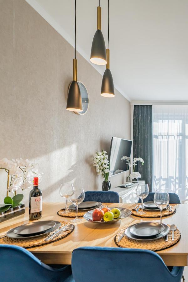 Apartment 24H With Free Garage And Ac Jagielly 5 Breslávia Exterior foto
