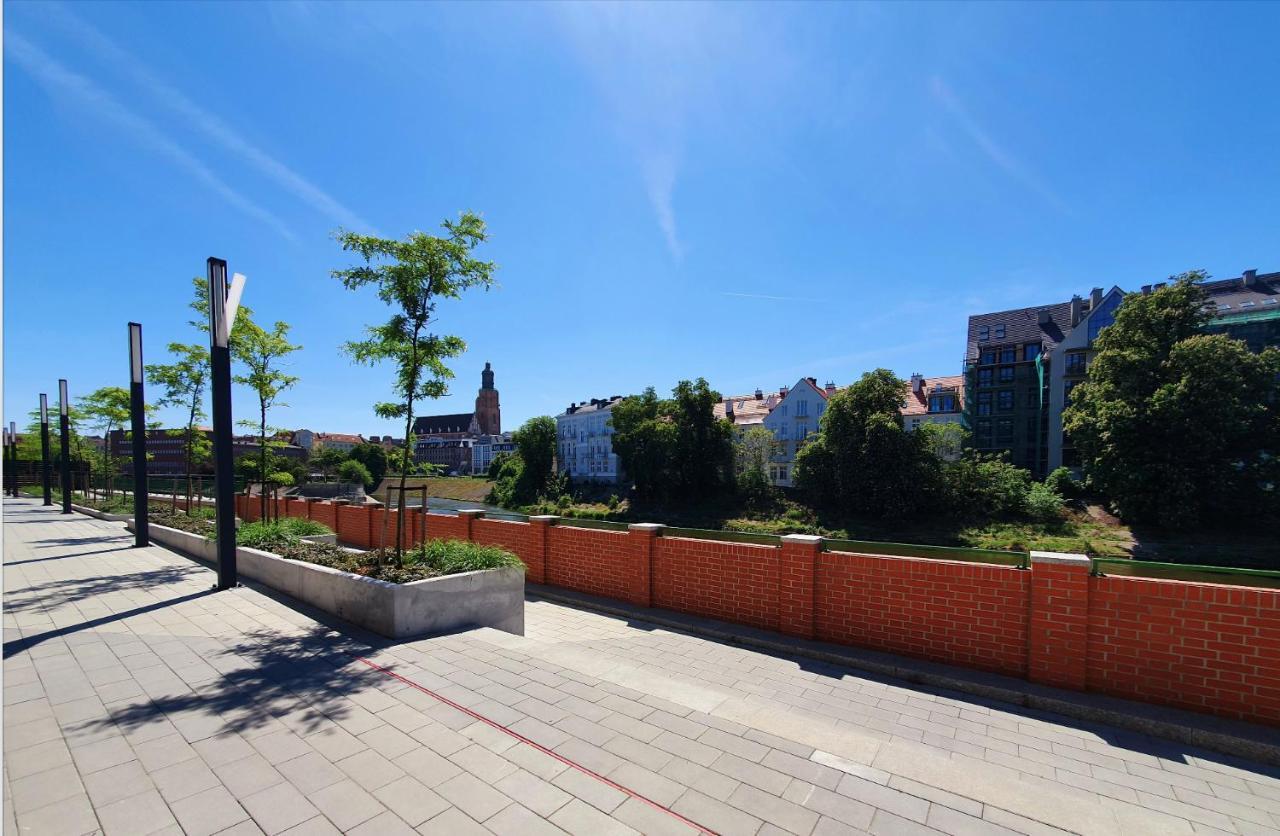Apartment 24H With Free Garage And Ac Jagielly 5 Breslávia Exterior foto